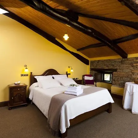 Goleta Hotel *
