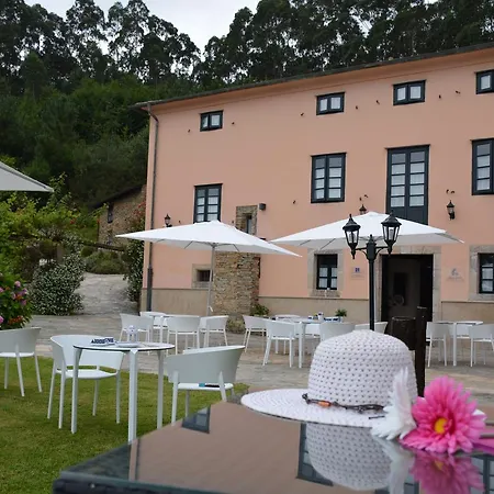 Goleta Hotel *